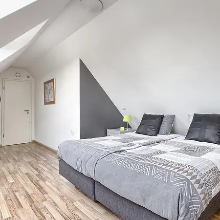 Bed & Breakfast Eltins